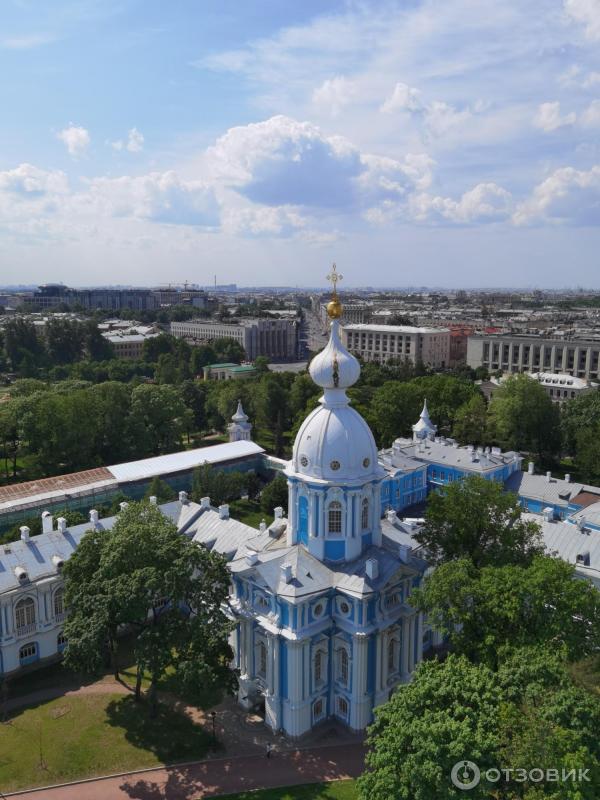 Смотровая площадка на звоннице Смольного собора (Россия, Санкт-Петербург) фото