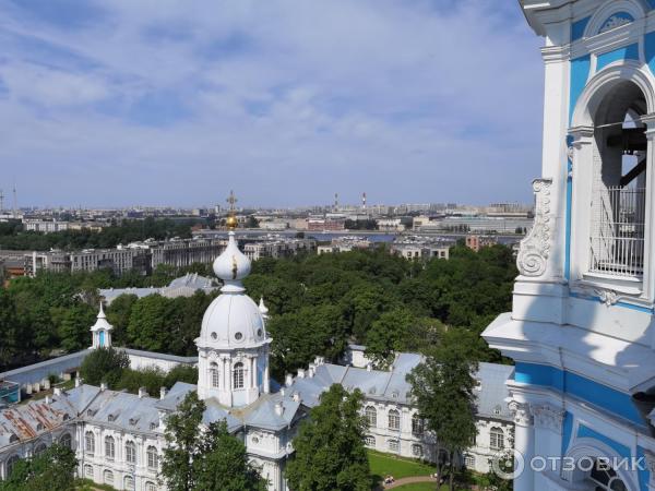 Смотровая площадка на звоннице Смольного собора (Россия, Санкт-Петербург) фото