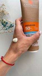 Солнцезащитное увлажняющее молочко для лица и тела La Roche-Posay Anthelios SPF 50 фото