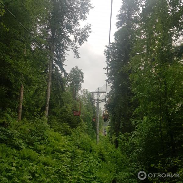 Канатная дорога в пос. Домбай (Россия, Карачаево-Черкессия) фото