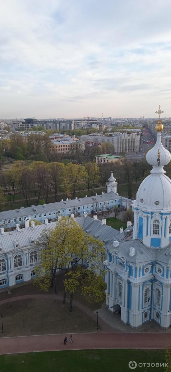 Смотровая площадка на звоннице Смольного собора (Россия, Санкт-Петербург) фото