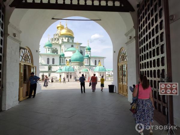 Воскресенский Ново-Иерусалимский ставропигиальный мужской монастырь (Россия, Истра) фото