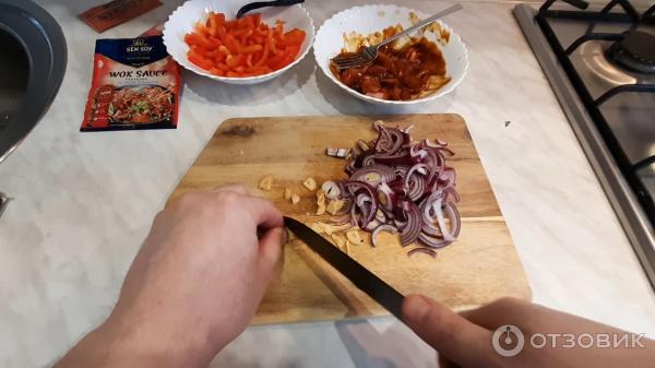 Лапша Sen Soy Wok Гречневая с соусом якисоба по-японски фото