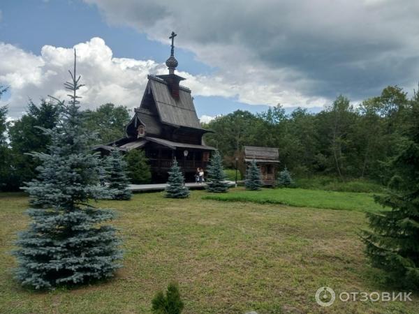 Источник Гремячий ключ (Россия, Московская область) фото