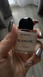 Парфюмированная вода Byredo Blanche фото
