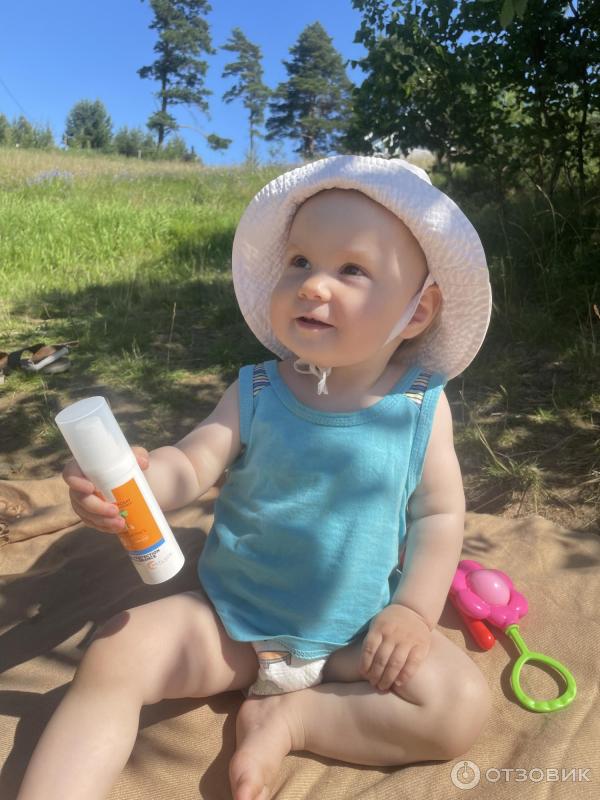 Молочко для младенцев и детей La Roche-Posay Anthelios SPF 50 фото