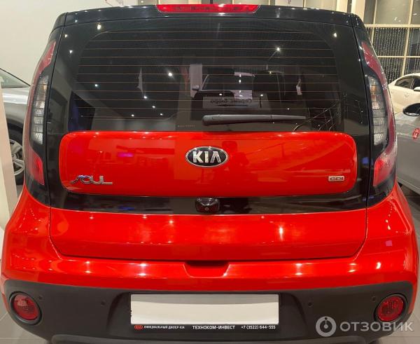 Автомобиль KIA Soul II кроссовер фото