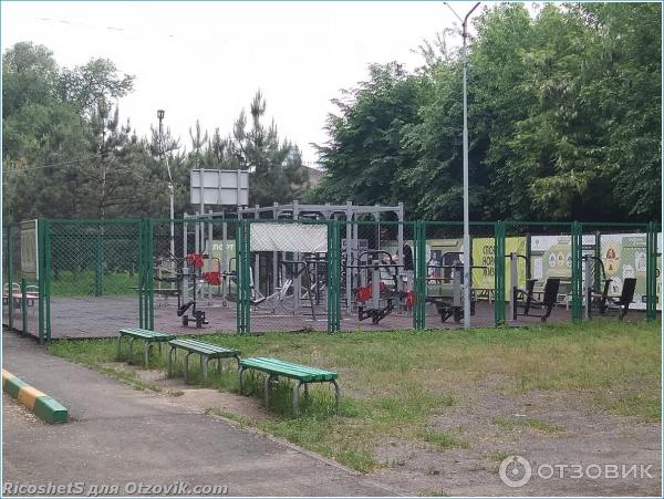 Городской парк культуры и отдыха имени Ленина г. Батайск Ростовской области фото