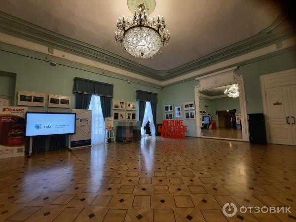 Российский академический Молодежный театр (Россия, Москва) фото