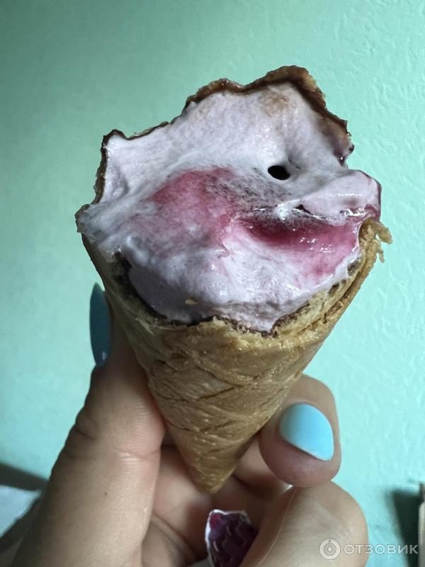 Мороженое Три медведя Love berries