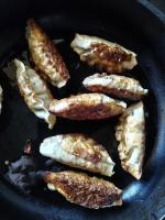 Дамплинги Bibigo "Королевские со свининой и овощами" фото