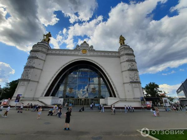 Павильон Космос на ВДНХ (Россия, Москва) фото