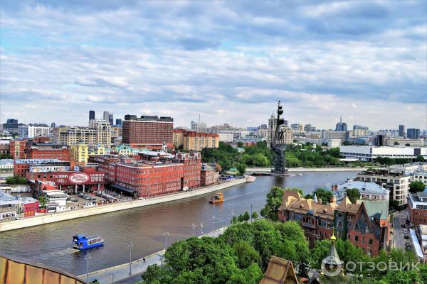 Смотровая площадка храма Христа Спасителя (Россия, Москва) фото