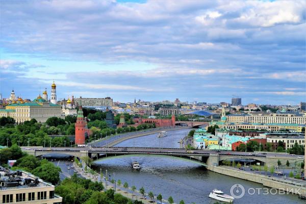 Смотровая площадка храма Христа Спасителя (Россия, Москва) фото