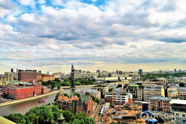 Смотровая площадка храма Христа Спасителя (Россия, Москва) фото