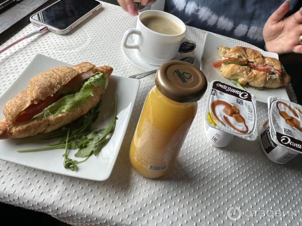 Поезд  053 Гранд Экспресс Санкт-Петербург - Москва фото