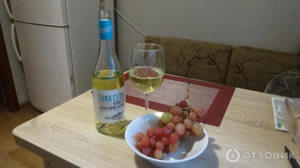 Вино белое сухое Viniberia Tuna Club Verdejo Sauvignon Blanc фото