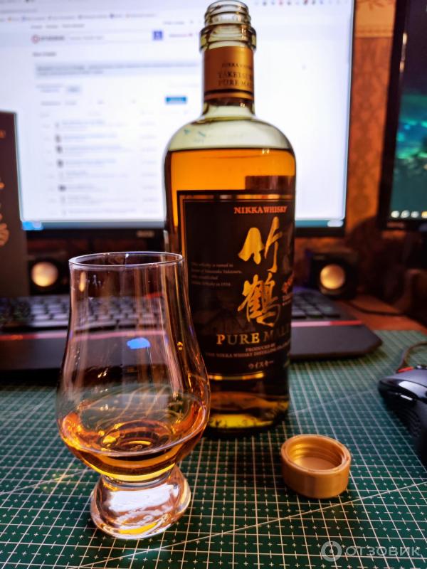 Виски Taketsuru Whisky Pure Malt фото