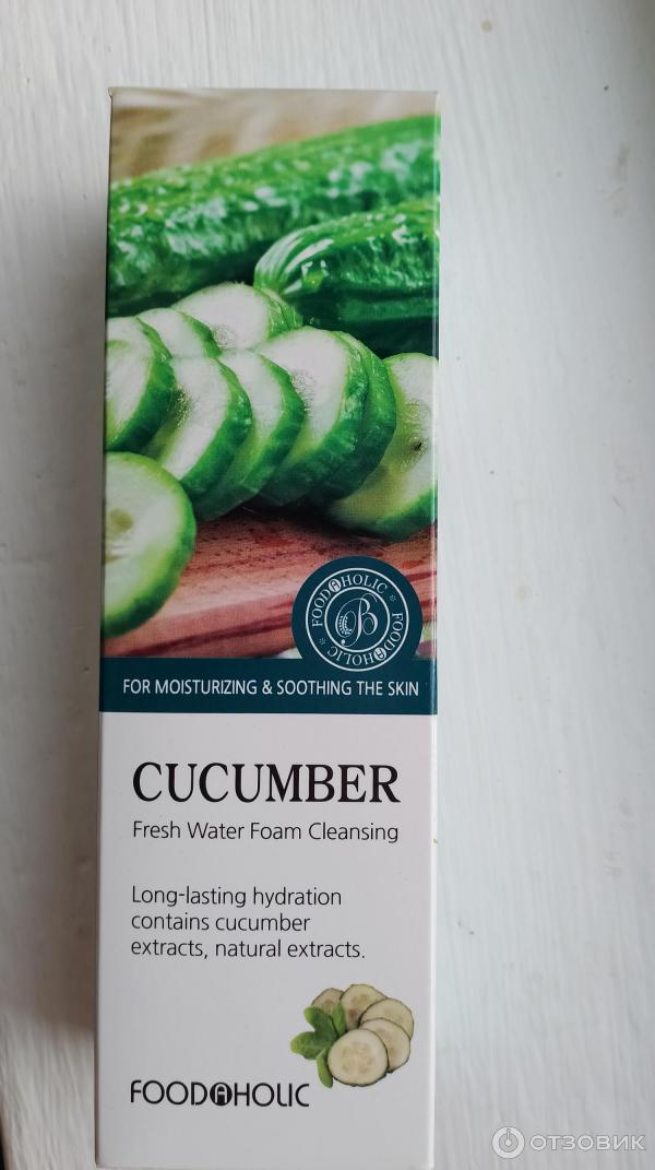 Пенка для умывания Food a Holic Cucumber Water Cleansing Foam фото