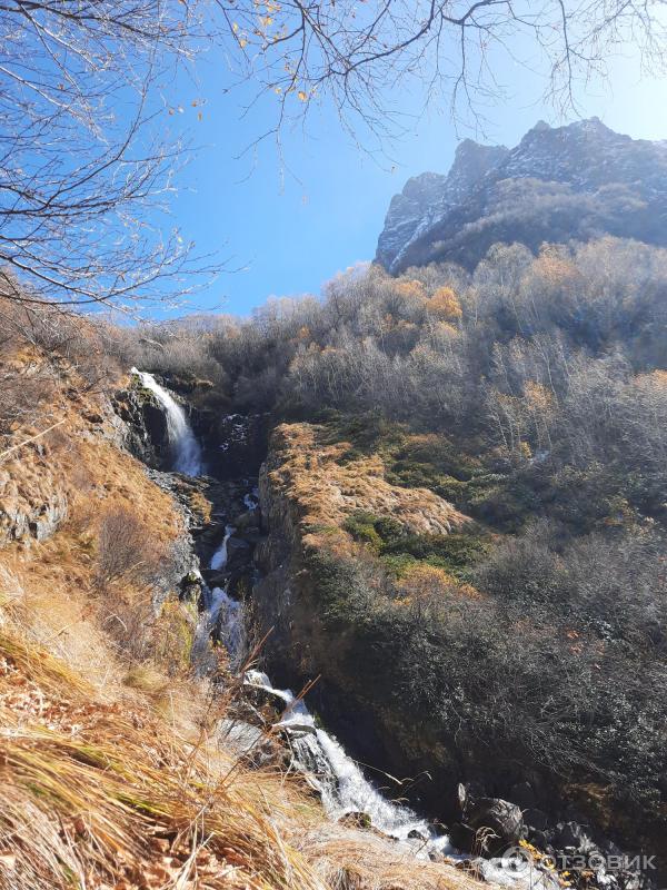 Чучхурский водопад (Россия, Карачаево-Черкесия) фото