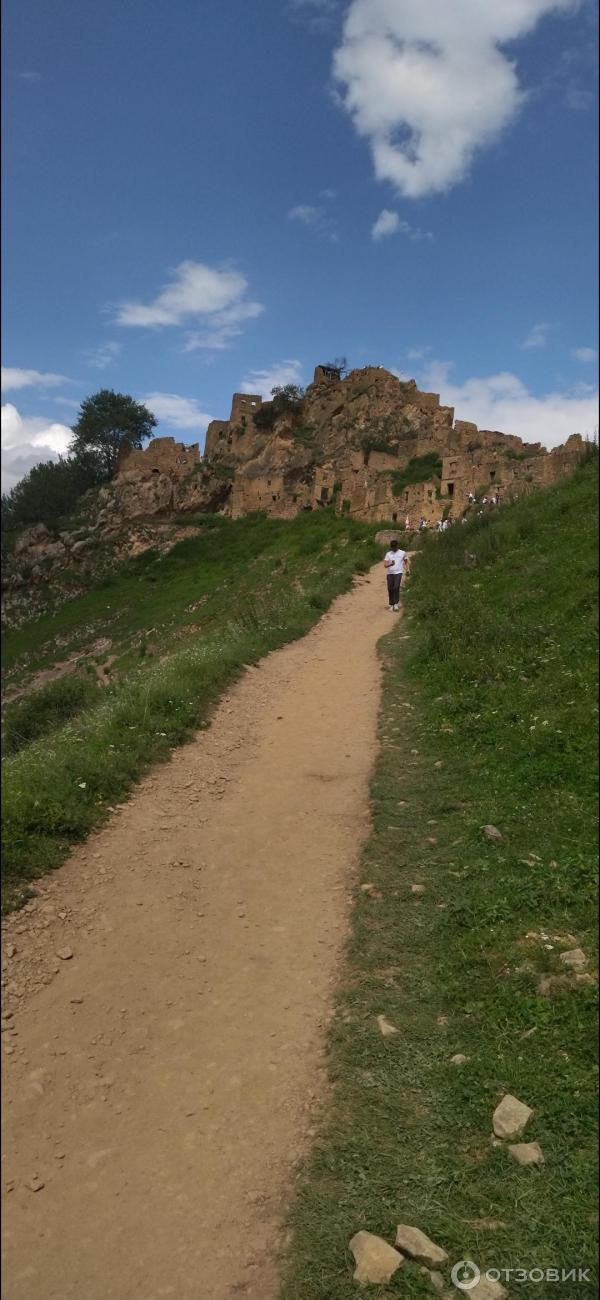 Экскурсия по старинному селу Гамсутль (Россия, Дагестан) фото