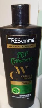 Шампунь TRESemme Curls&Waves "Стоп пушистость" для кудрявых и пушистых волос фото