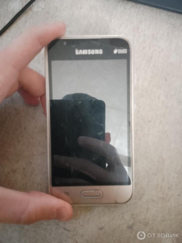 Смартфон Samsung galaxy j1 mini фото