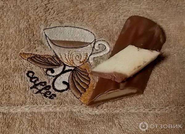 Батончик Douceur Baumstamm Nougat  Edelmarzipan фото