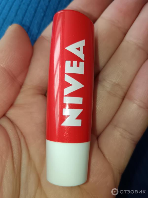 Бальзамы для губ Nivea фото