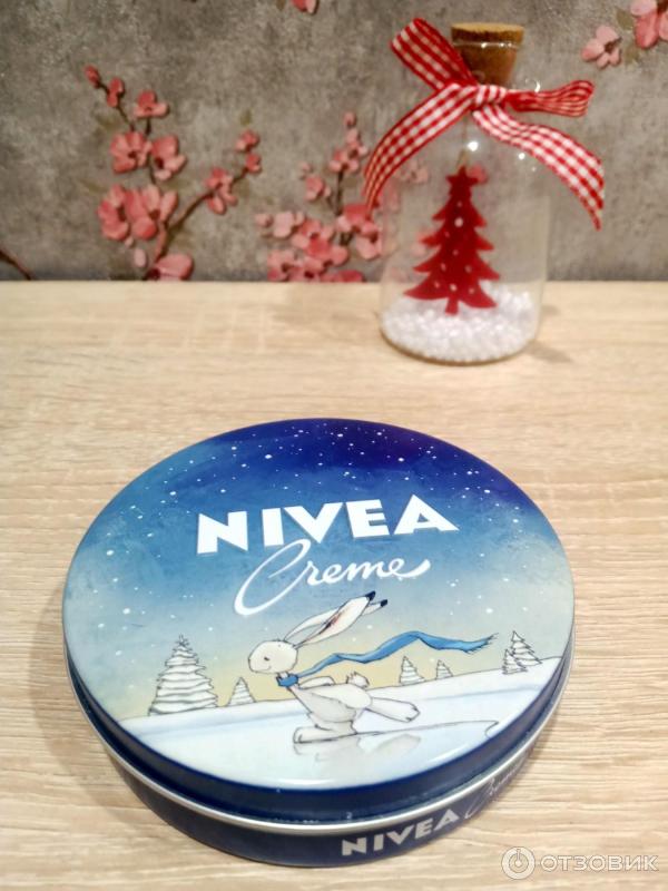 Универсальный крем Nivea Creme Новогодняя коллекция фото