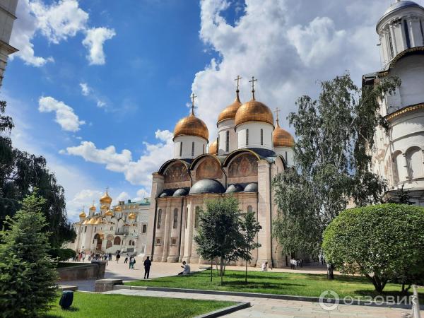 Большой Кремлевский сквер (Россия, Москва) фото