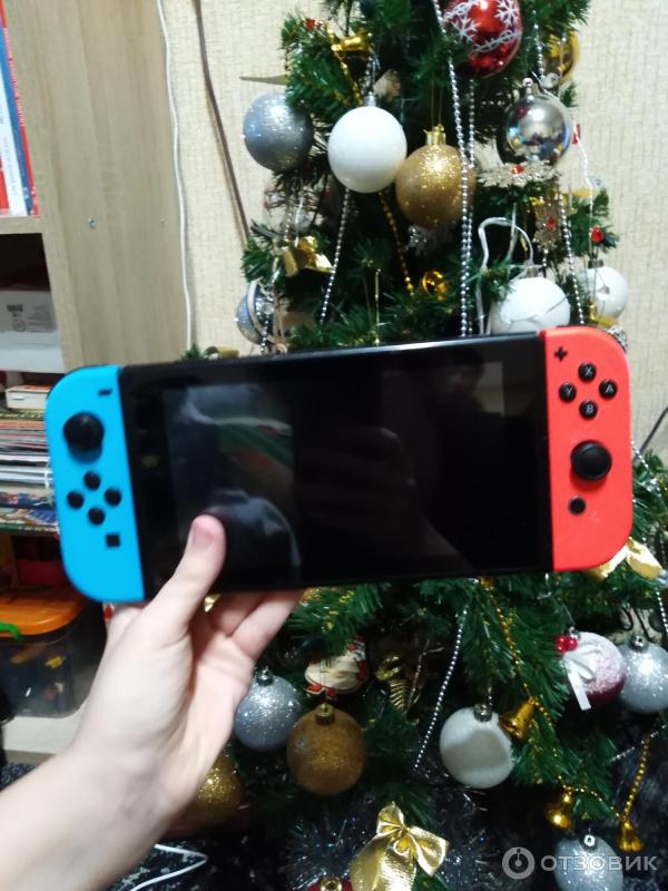 Игровая приставка Nintendo Switch фото